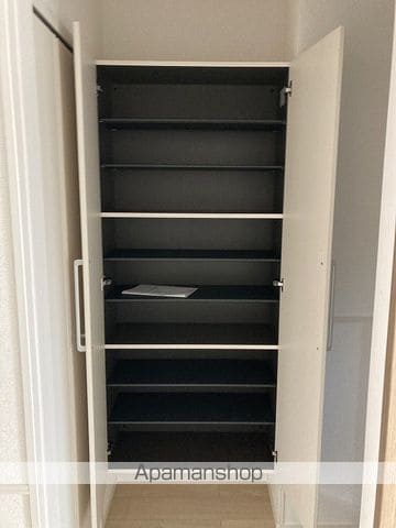 カリメーラ IIの内装写真