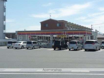 サーキディット[1LDK/33.39m2]の周辺1