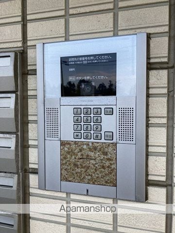 サンルーチェの玄関写真