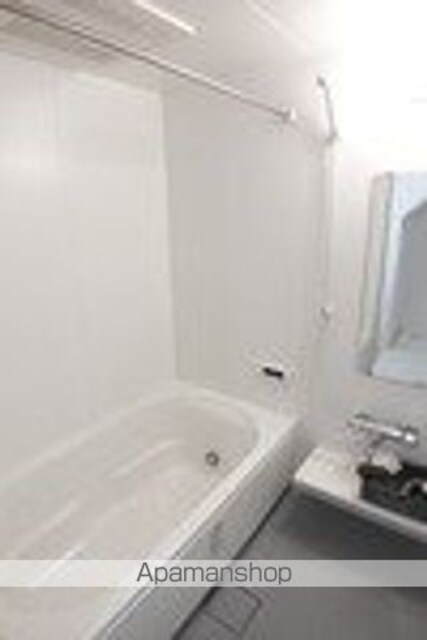 東京都新宿区河田町[1R/63.74m2]のバス