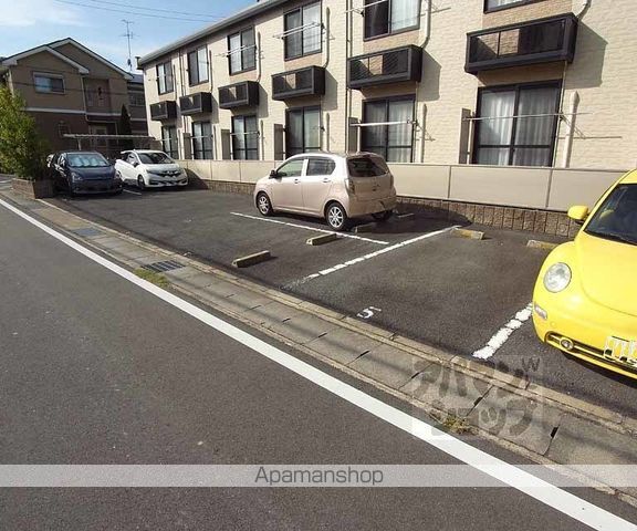 レオパレス伏見の外観写真
