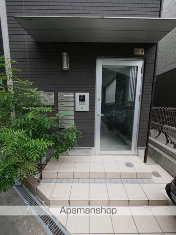 IMPERIAL RESIDENCE塚本の玄関写真