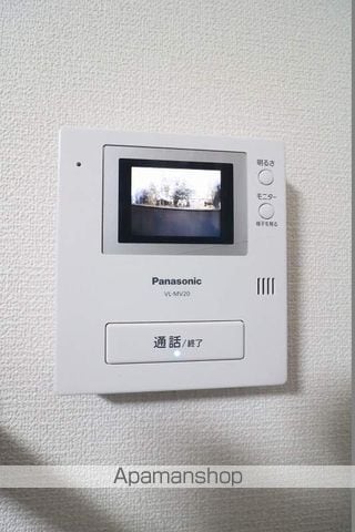 ロイヤルパレスIの内装写真