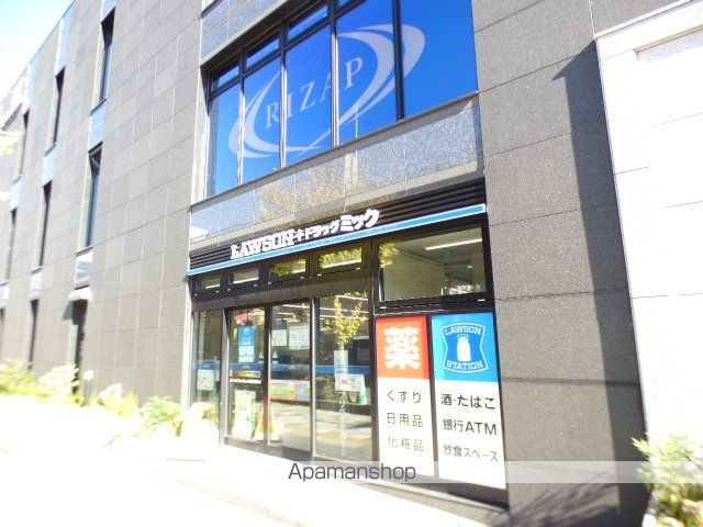 ドゥーエESAKAIIIの周辺写真