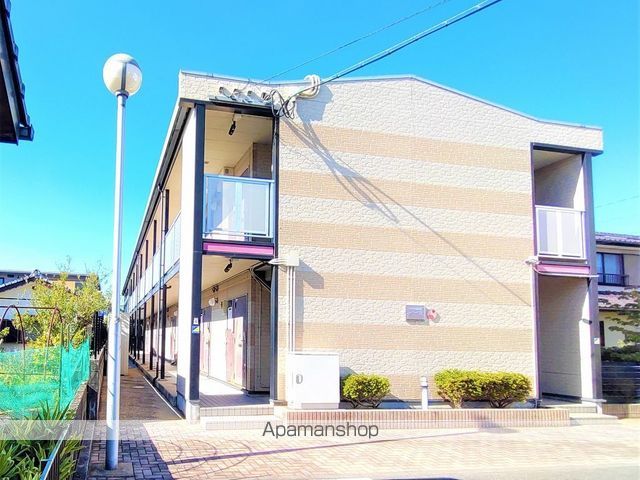 レオパレスラビホワ20の外観写真