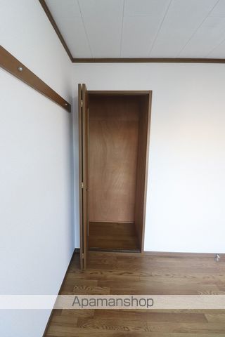 リバーサイドIIの内装写真