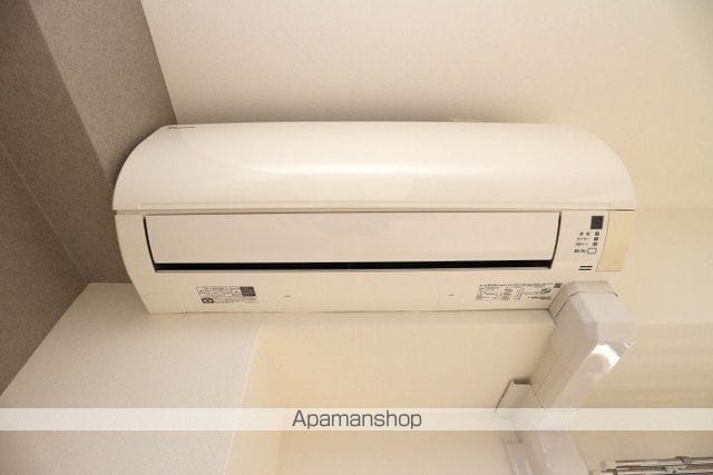 ラルシュ・ドゥ・ノワの内装写真