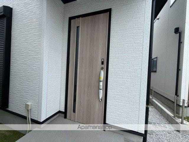 Sumai-to相模原市中央区田名03の玄関写真