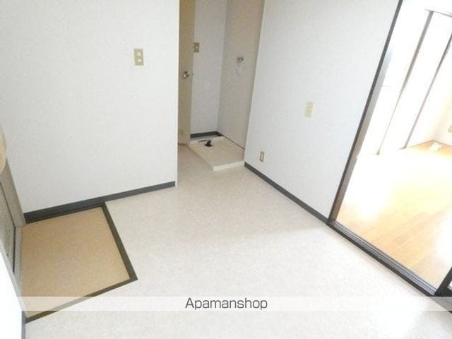 フォーブルS大坂の内装写真