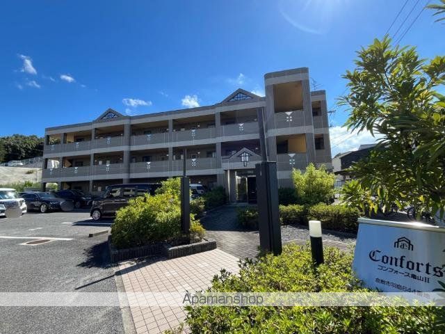 コンフォース亀山IIの外観写真
