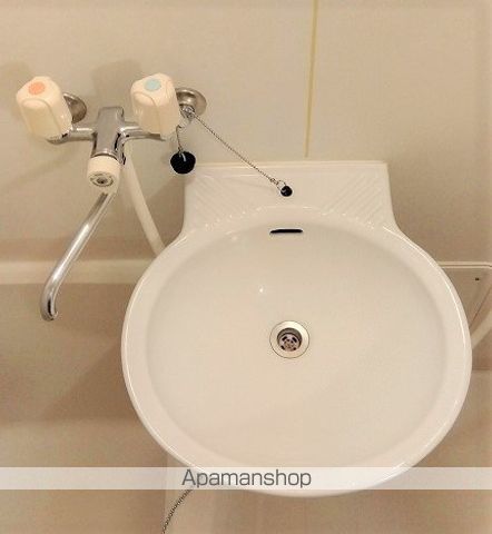 レオパレスラークの内装写真