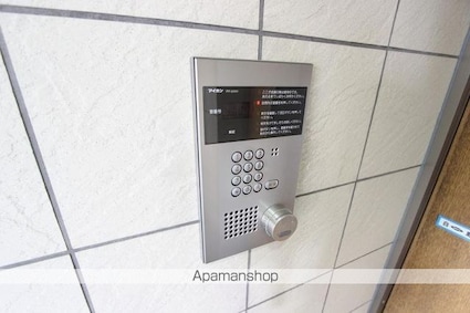 クレールⅡ[2LDK/64.4m2]の共用部1