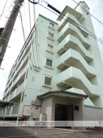 リバブル京町の玄関写真