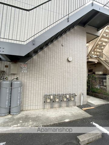 モデラートの玄関写真