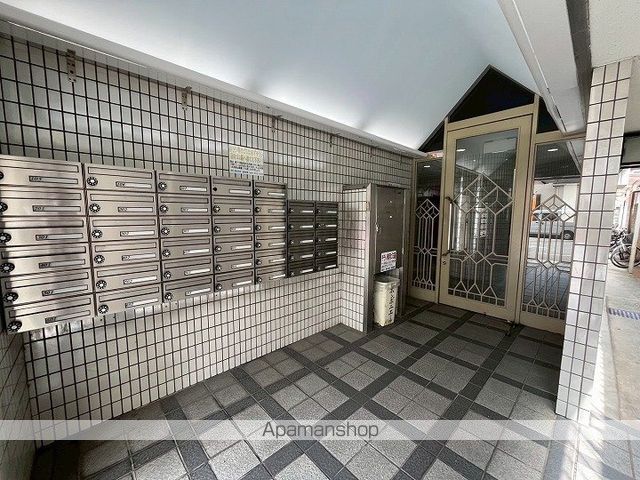 ボンボニエールの玄関写真