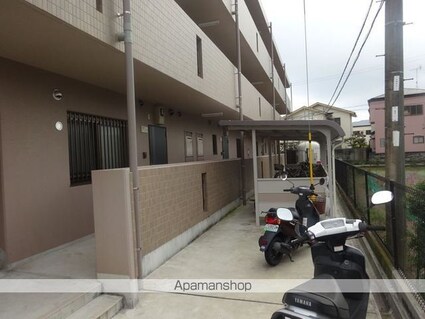 和歌山県和歌山市本脇[2LDK/56.85m2]の共用部10