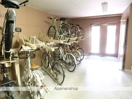 ルボラパン行人坂[1K/24.96m2]の共用部
