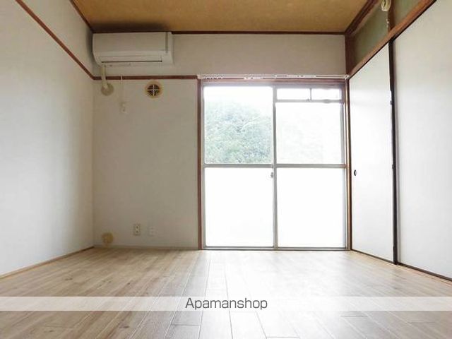 ビレッジハウス大仁1号棟の内装写真