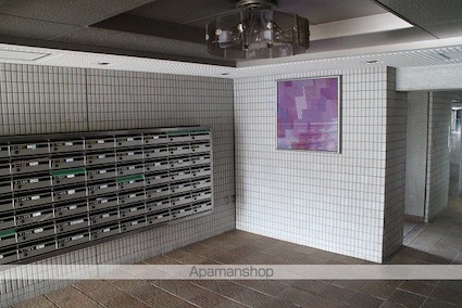 メゾン・ド・ゼフィール[3LDK/59.2m2]の共用部2