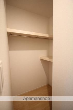 グランディール２８　Ａ[1LDK/47.75m2]の収納