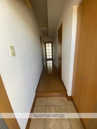 細谷マンション[2LDK/56.2m2]の玄関