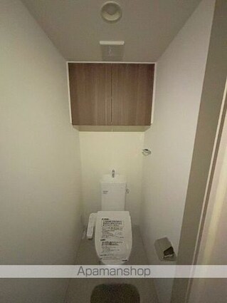 ロイヤルパークス仙台青葉通[3LDK/68.1m2]のトイレ