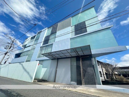 クイーンパレス[2DK/58.41m2]の外観1