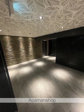 Ｓ－ＲＥＳＩＤＥＮＣＥ両国ｓｅｒｅａ[2LDK/50.76m2]のロビー2