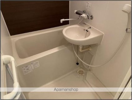 東京都新宿区西新宿４丁目[1K/20.43m2]のバス