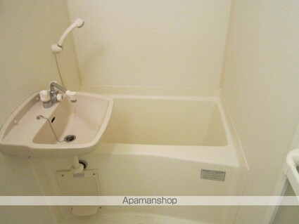 レオパレスオー・ルージュ[1K/20.28m2]のバス