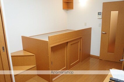 レオパレスＣａｌｍ戸倉Ⅰ[1K/26.08m2]の収納2