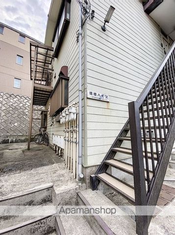 EASTたまプラーザの玄関写真