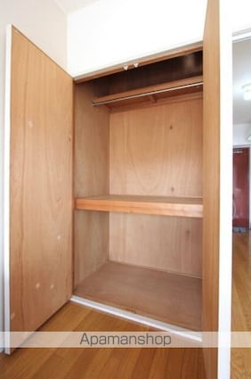 ロイヤルヒルズガーデン[1R/22.8m2]の収納