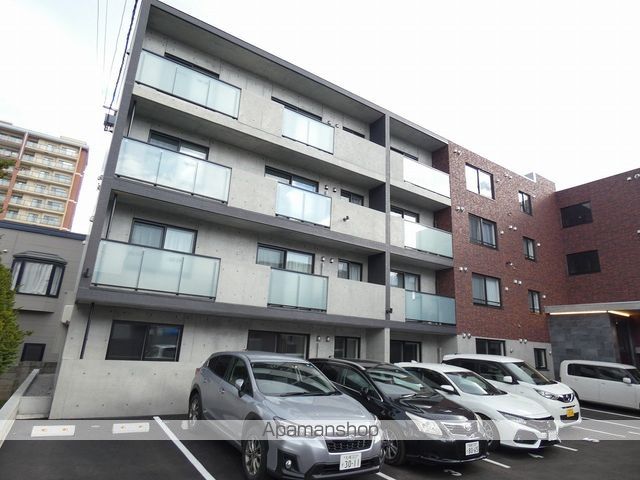 CASAAT月寒中央の外観写真