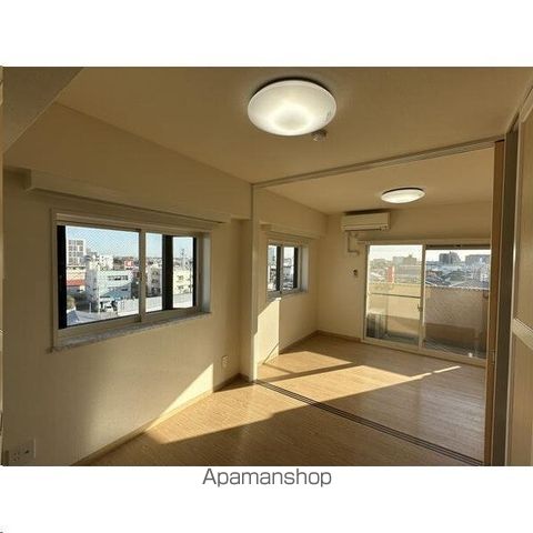 シャングリラ大和町の内装写真
