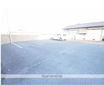 カーペンターハウス６号館[3DK/49.7m2]の駐車場