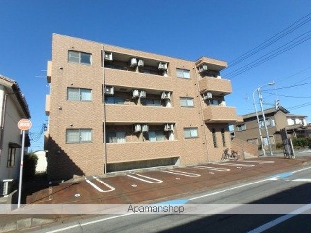 ファーストクラス白新町の外観写真