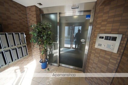 エスパシオ西新宿[1K/21.6m2]のエントランス