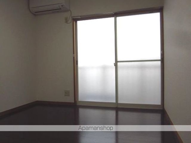 ヴィラローズの内装写真