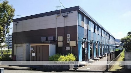 レオパレス新名[2DK/49.68m2]の外観4