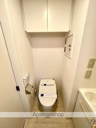 レジディア市谷薬王寺[1K/19.67m2]のトイレ