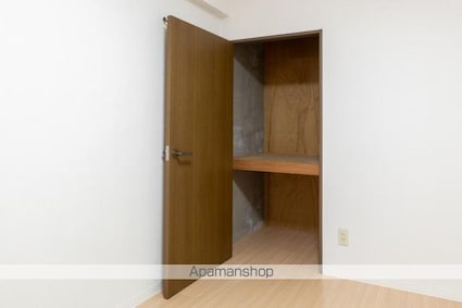 グローバル高松[2LDK/54m2]の収納