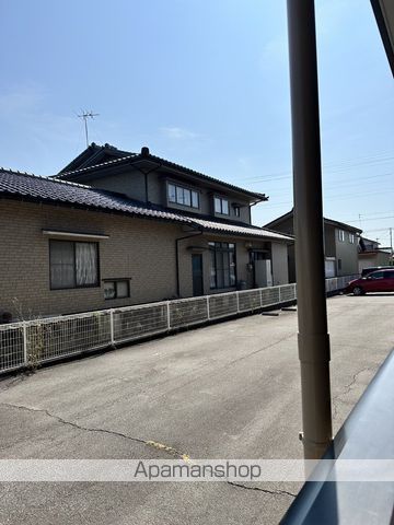 ドゥウェル婦中の内装写真