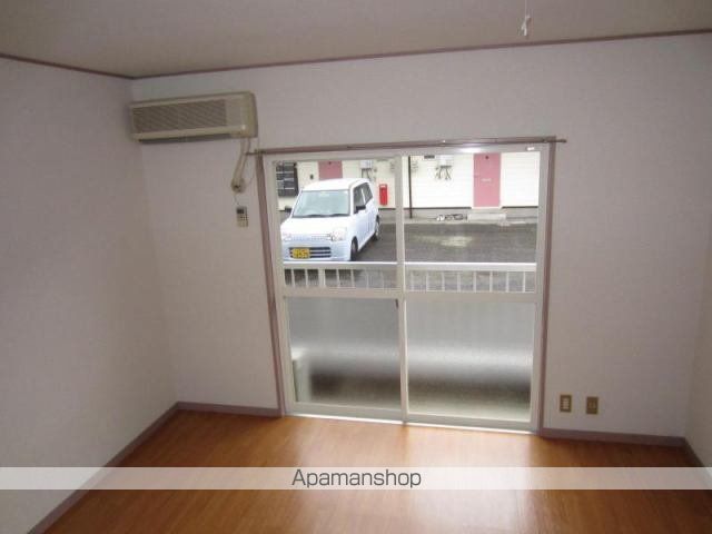 エレガンスメゾンIVの内装写真