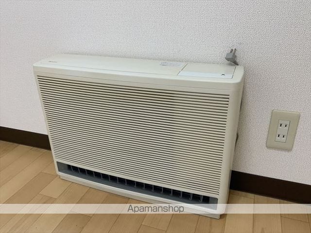 メゾン陸奥の内装写真
