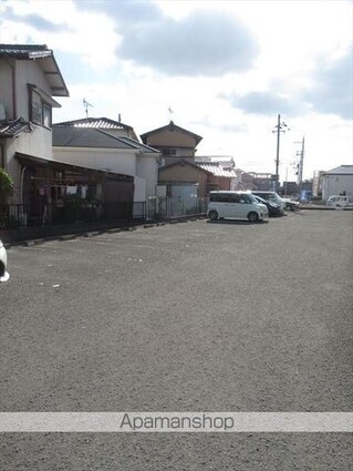 パルシャス園部Ⅰ[1LDK/44.71m2]の駐車場4