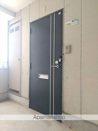 和歌山県和歌山市吹上３丁目[1K/26.86m2]のエントランス1