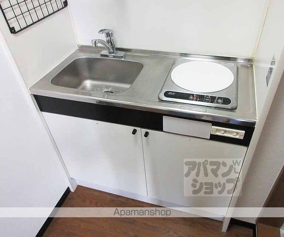 FLOT HOUSINGの内装写真