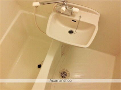 レオパレスタウンコート竜王[1K/23.18m2]のバス