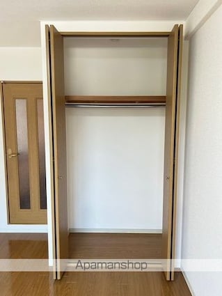 ジョイフル瀬田[1K/25.8m2]の収納